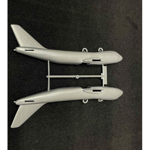 Academy 12708 Сборная модель Space Shuttle & Jumbo 747 1:288
