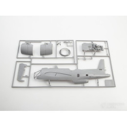 Academy 12285 Сборная модель TBM-3 "USS Bunker Hill" 1:48