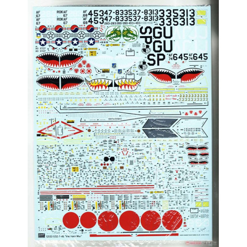 Academy 12133 Сборная модель USAF F-4E "Vietnam War" 1:32