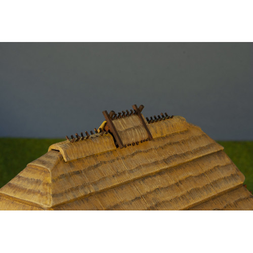 Звезда 8532 архитектура Дом с соломенной крышей 1:72