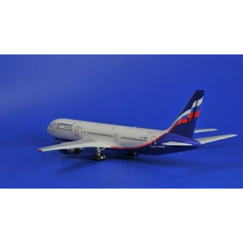 Звезда 7005 Сборная модель Боинг 767-300 1:144