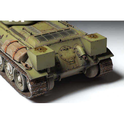 Звезда 3686 Сборная модель Советский средний танк Т-34/76 обр. 1942 г. 1:35